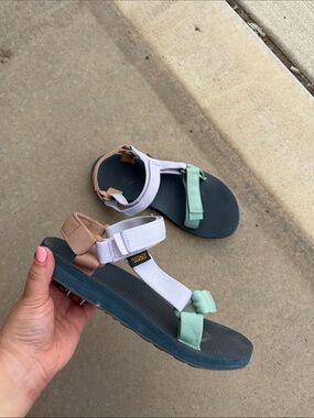 Teva Multicolor Strap Sandals - Mint, Lilac & Brown